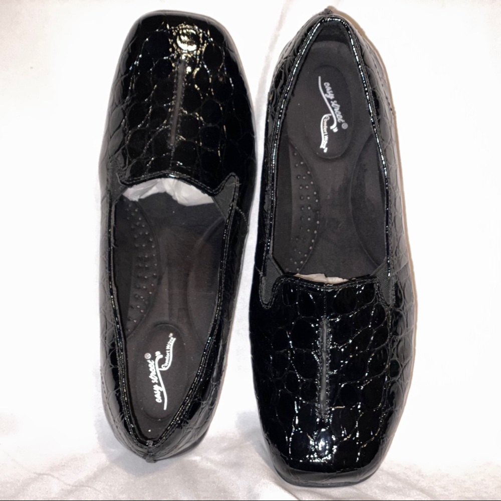 EASY STREET BLACK CROC 8.5 Extra Wide Like New